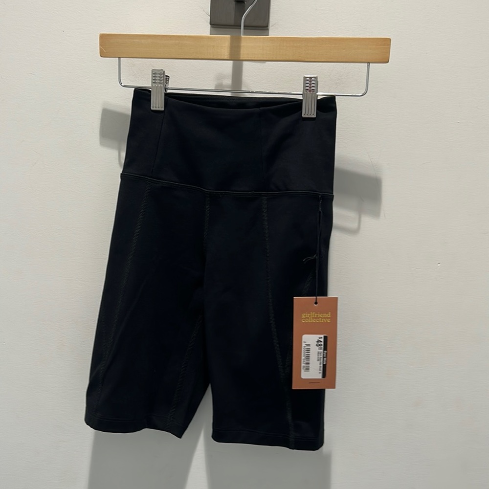 High Rise Bike Short in Black